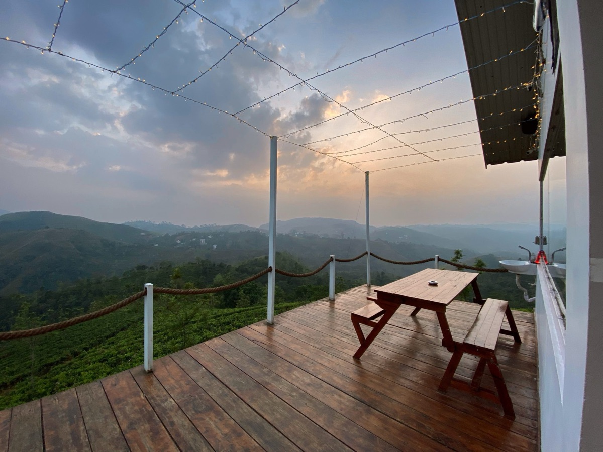 Deck